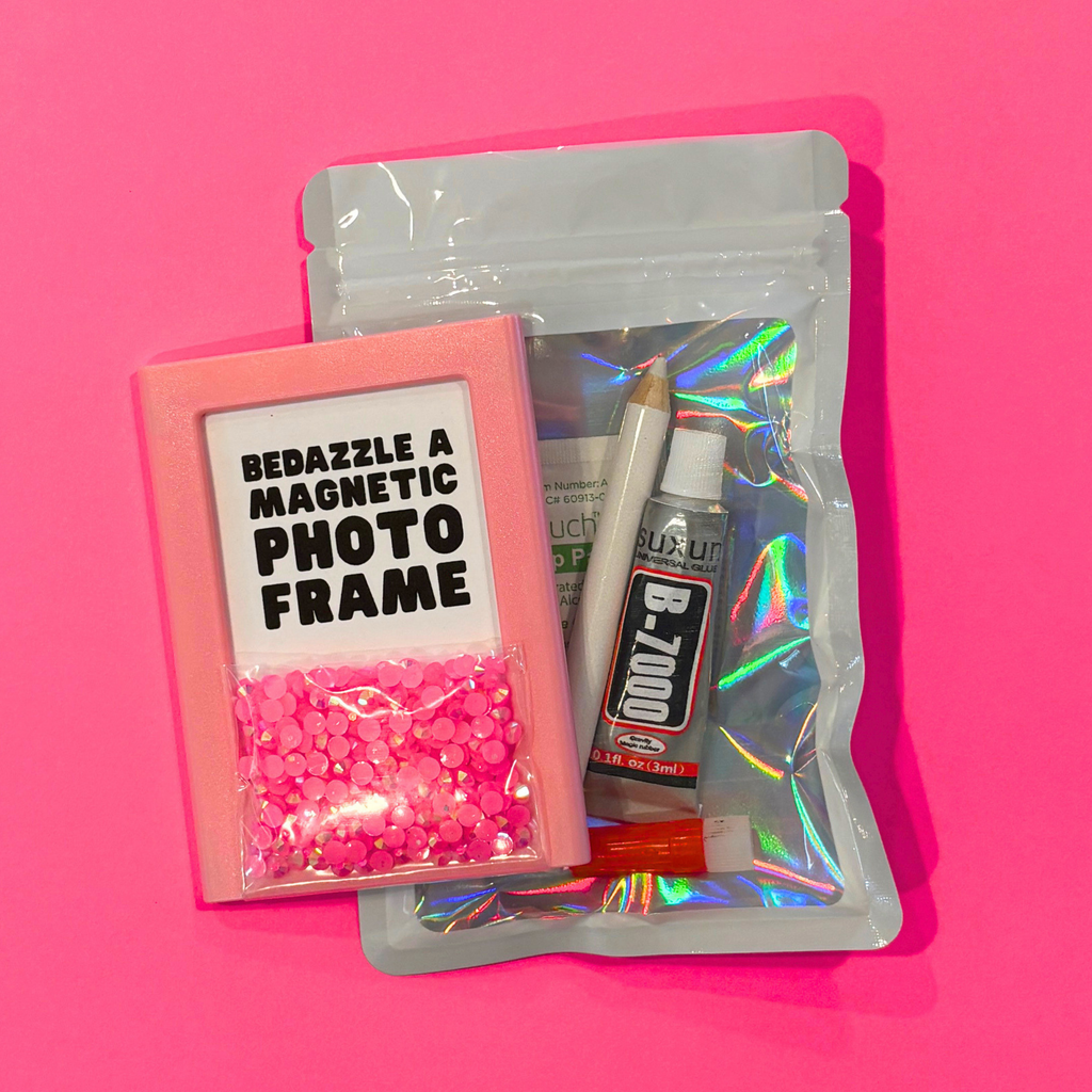 Bedazzled Magnetic Photo Frame :DIY Kit