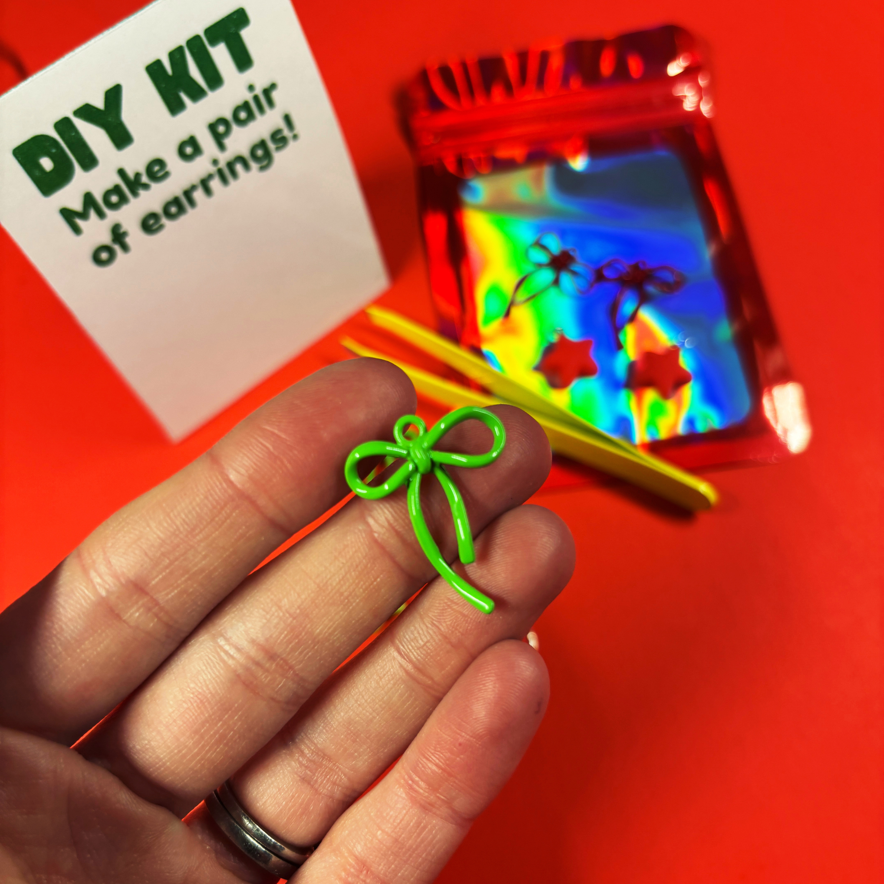 Christmas Earrings :DIY Kit