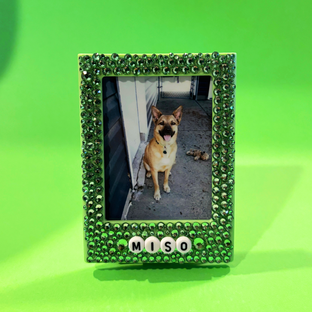 Bedazzled Magnetic Photo Frame :DIY Kit