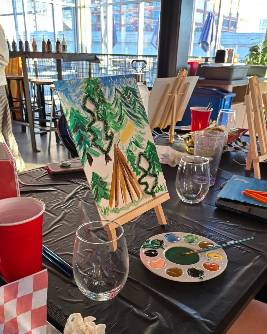 Paint n' Giggle